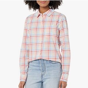 Amazon Essentials Women's Classic-Fit Long
Sleeve Button Down Poplin Shirt Sz S